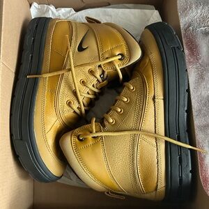 Nike Kids Tan Boots